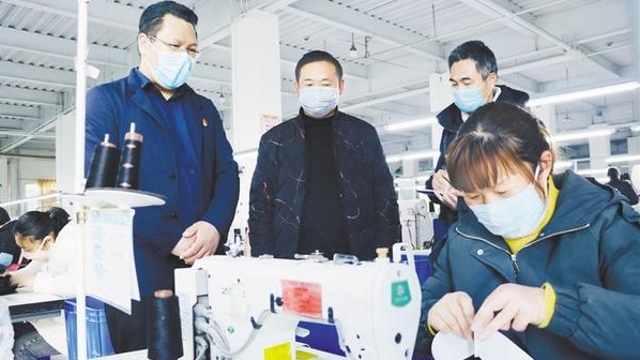 發(fā)揮監(jiān)督保障作用護航企業(yè)復(fù)工復(fù)產(chǎn)